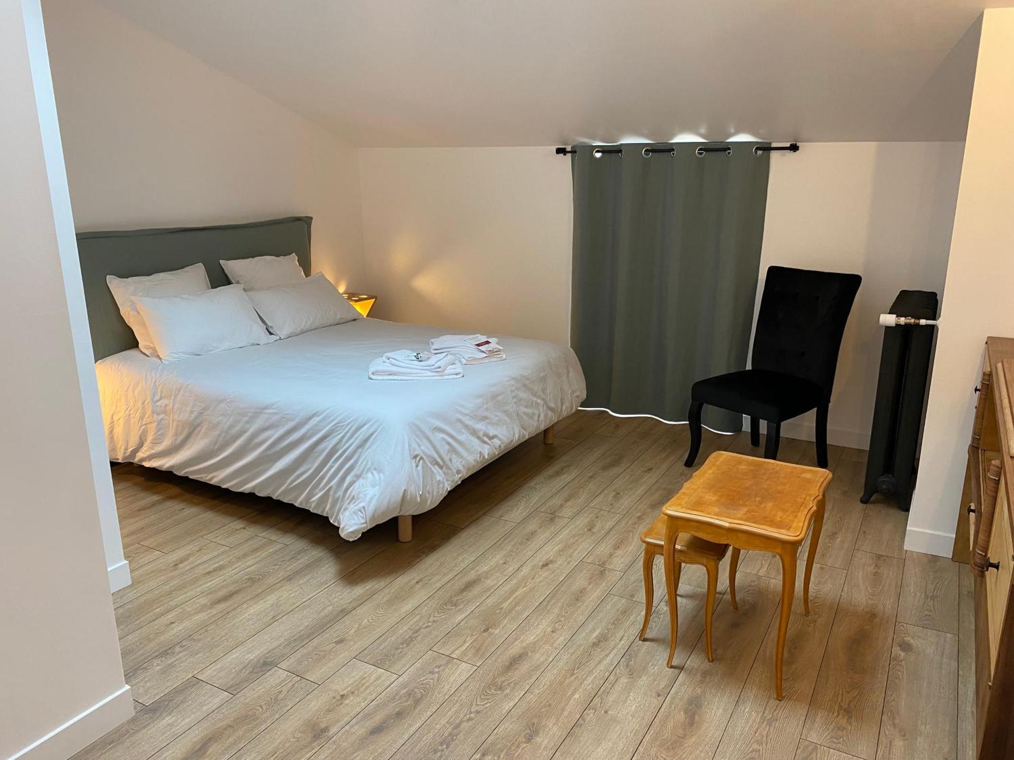 La Bellours Chambre D'Hotes 卡奥尔 外观 照片